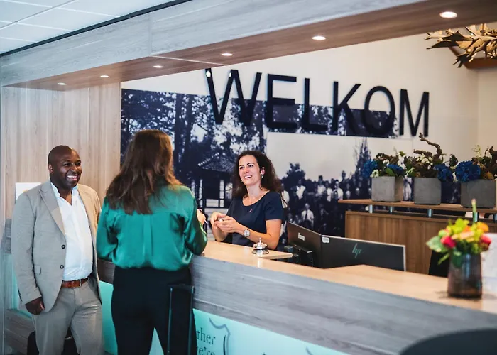 50|50 Belmont エーデ